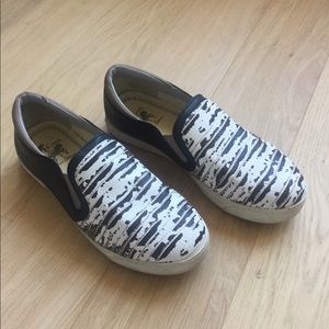 Circus by Sam Edleman slip on sneakers